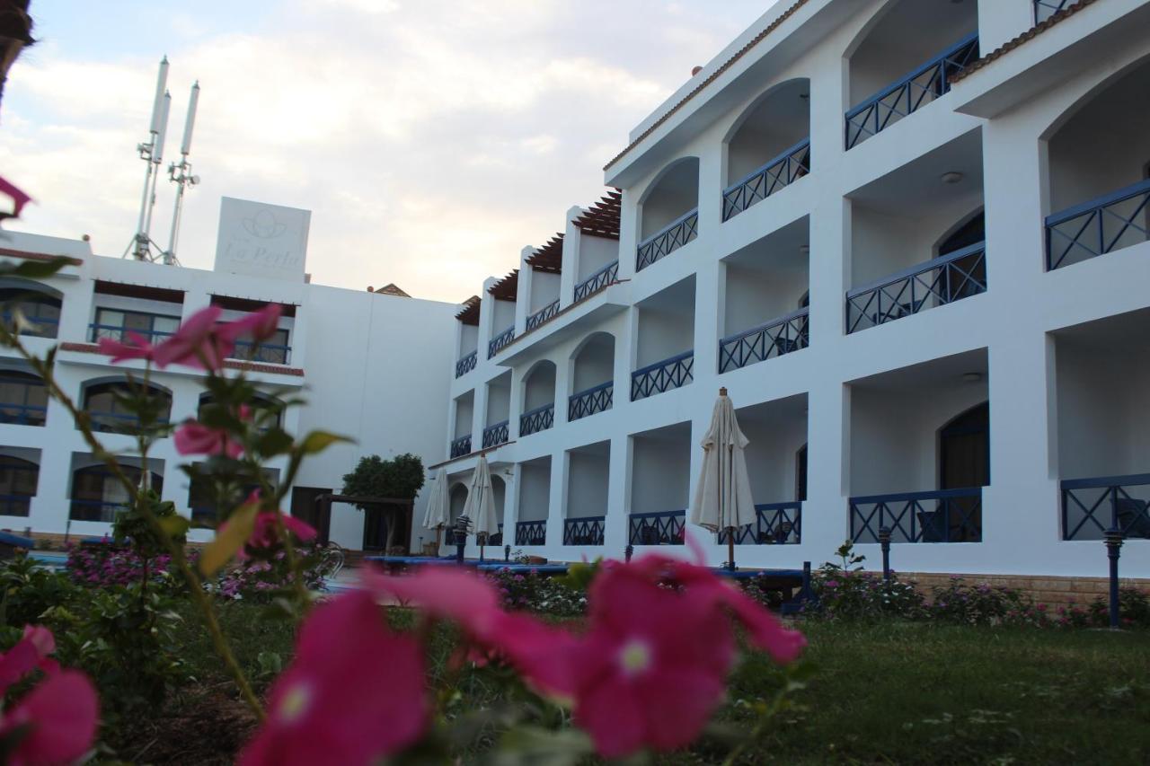 El Khan 3*
